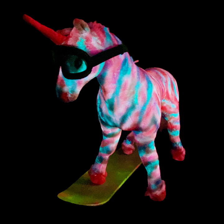 Rumpelstil [PIP]_ZebraUnicorn – Glowing in the dark